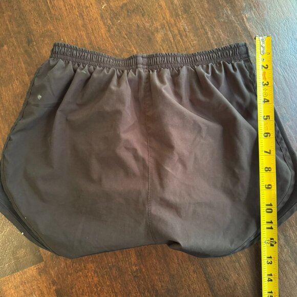 Nike Dri Fit Athletic Shorts Women Small - Picture 2 of 5